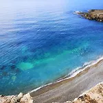 Tedy's Townhouse-margarita Gardens * Paphos