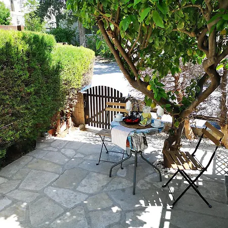 Vakantiehuis Tedy's Townhouse-margarita Gardens *