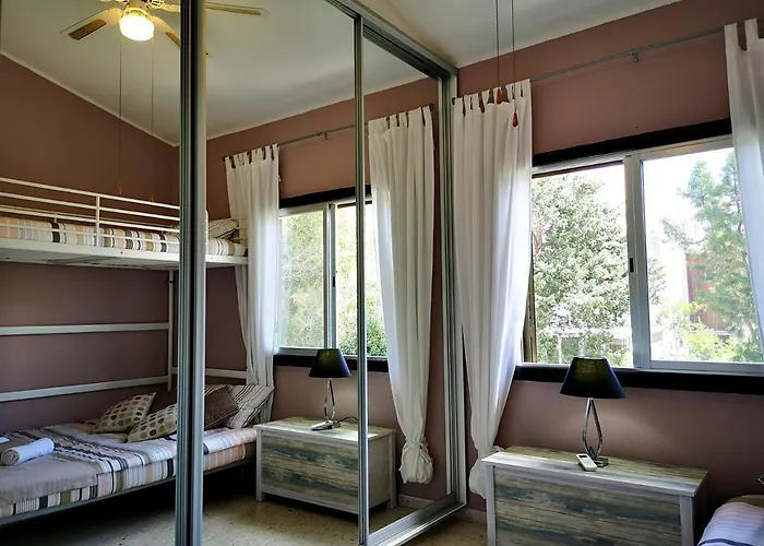 Vakantiehuis Tedy's Townhouse-margarita Gardens